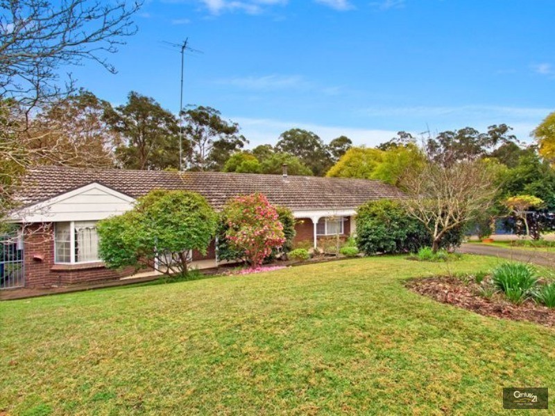 8 Ulundri Drive, Castle Hill NSW 2154