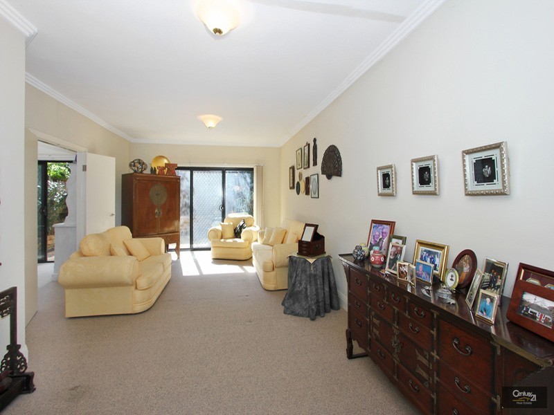 2/48 Pearce Street, Baulkham Hills NSW 2153