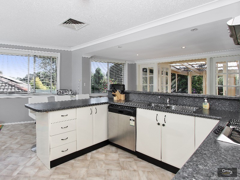 15 Gilham Street, Castle Hill NSW 2154