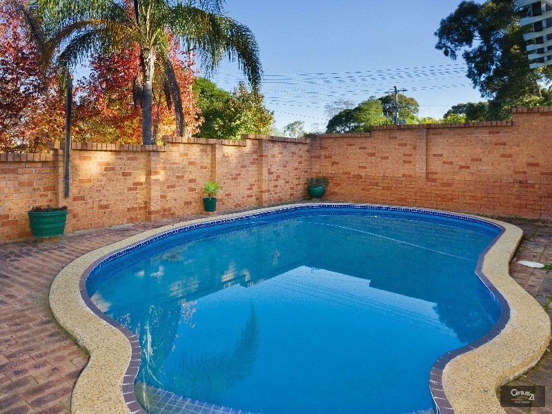 7 Peel Road, Baulkham Hills NSW 2153