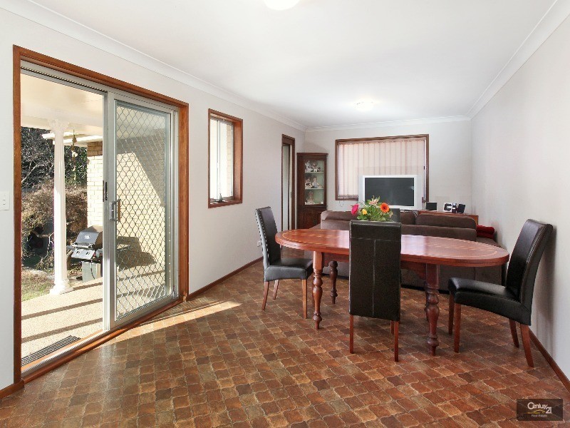209 Excelsior Ave, Castle Hill NSW 2154