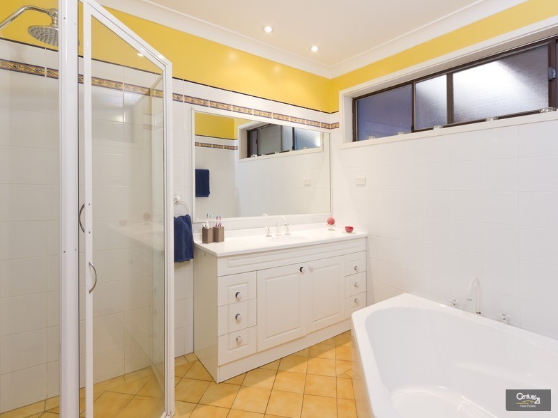 15 Wiseman Road, Castle Hill NSW 2154