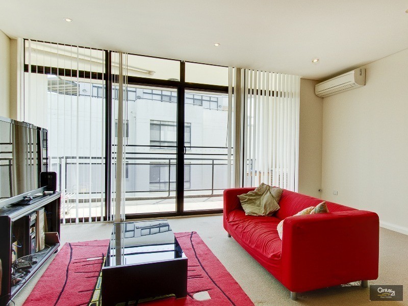 65/2-4  Purser Avenue, Castle Hill NSW 2154