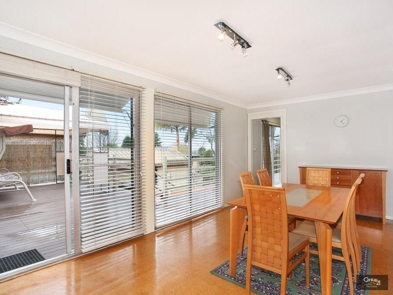 2 Mary Street, Northmead NSW 2152