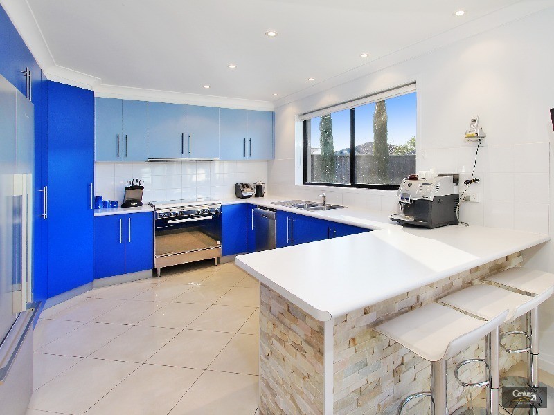 18 Ashtead Parade, Stanhope Gardens NSW 2768