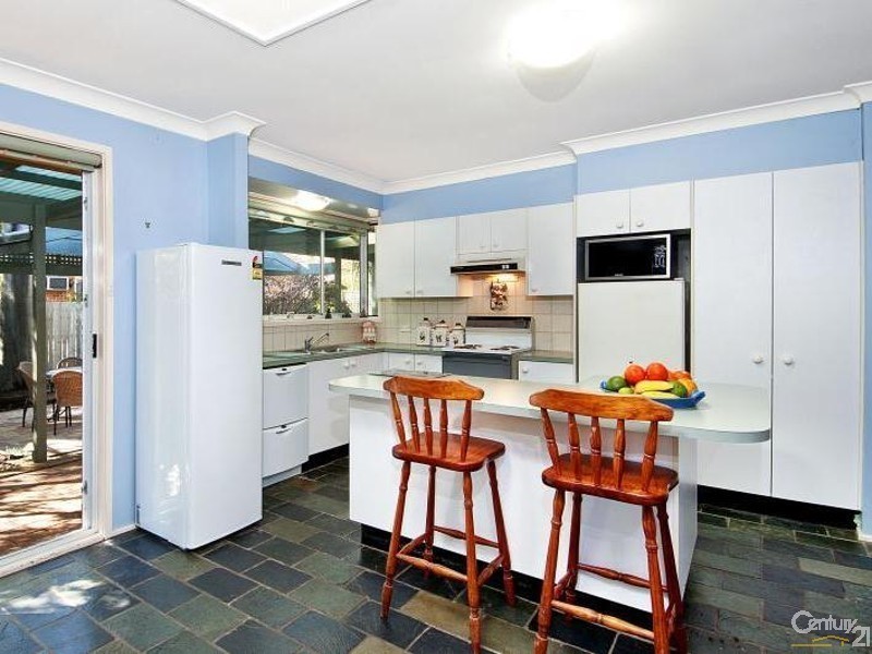 5 Azalea Grove, Castle Hill NSW 2154