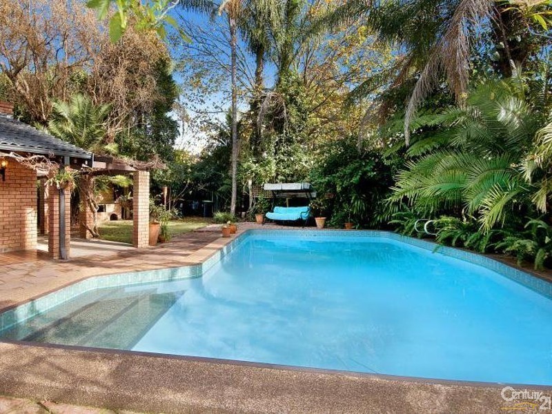 2  Kathleen Avenue, Castle Hill NSW 2154