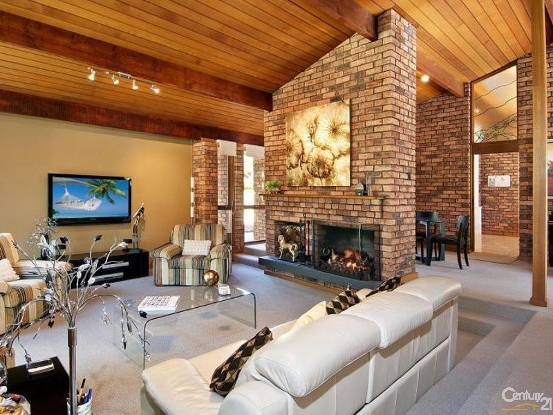 11 White Cedar Drive, Castle Hill NSW 2154