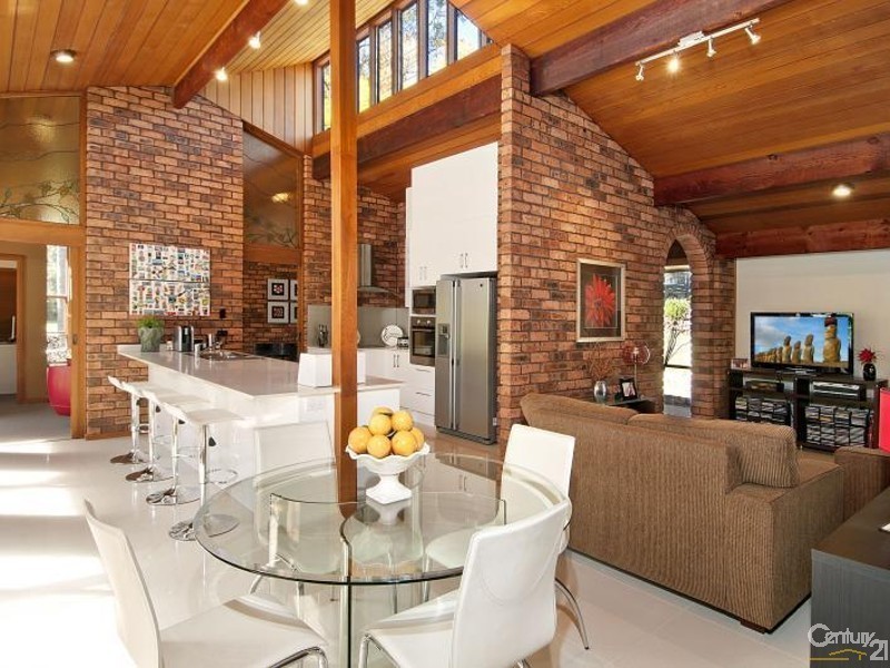 11 White Cedar Drive, Castle Hill NSW 2154