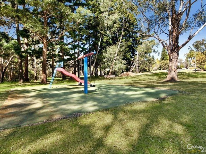 11 White Cedar Drive, Castle Hill NSW 2154