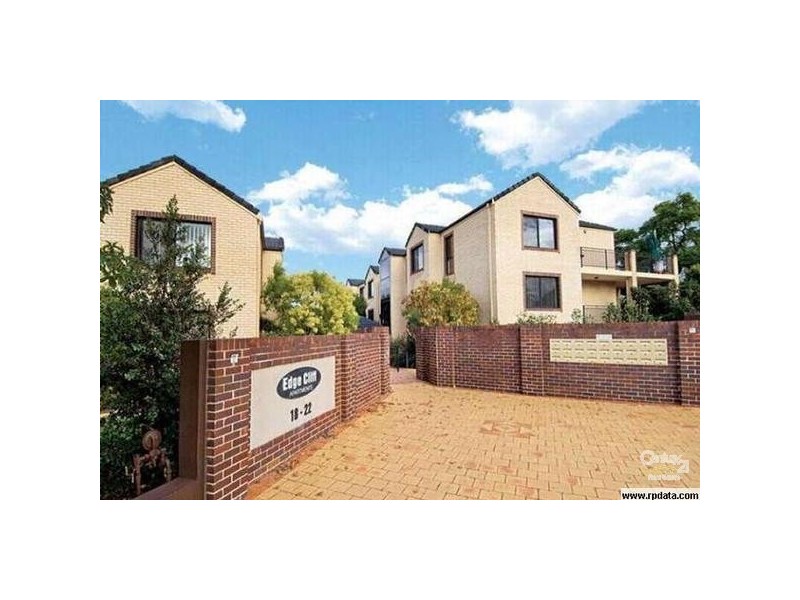 13/18-22 Campbell St, Northmead NSW 2152