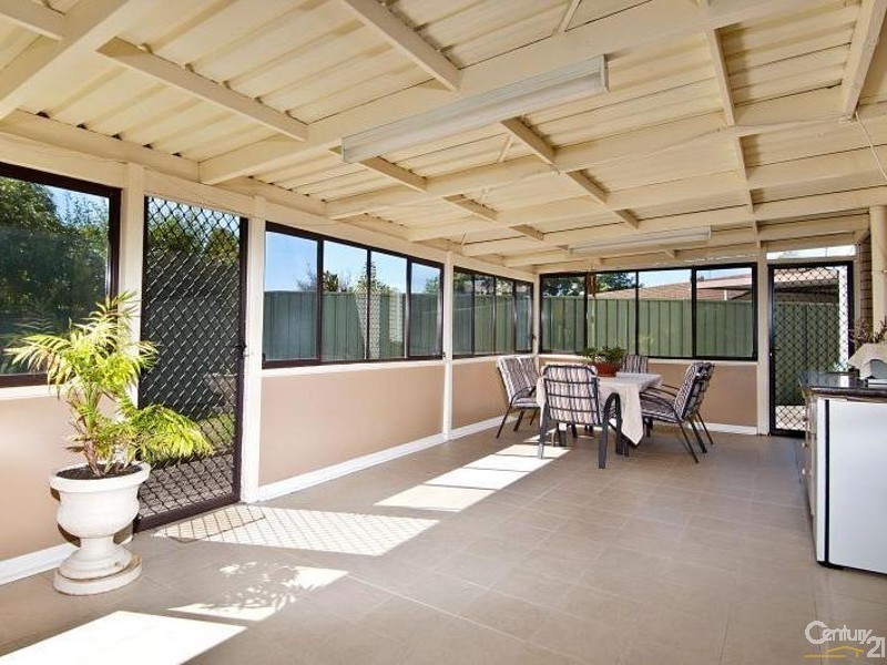 2  Lynstock Avenue, Castle Hill NSW 2154