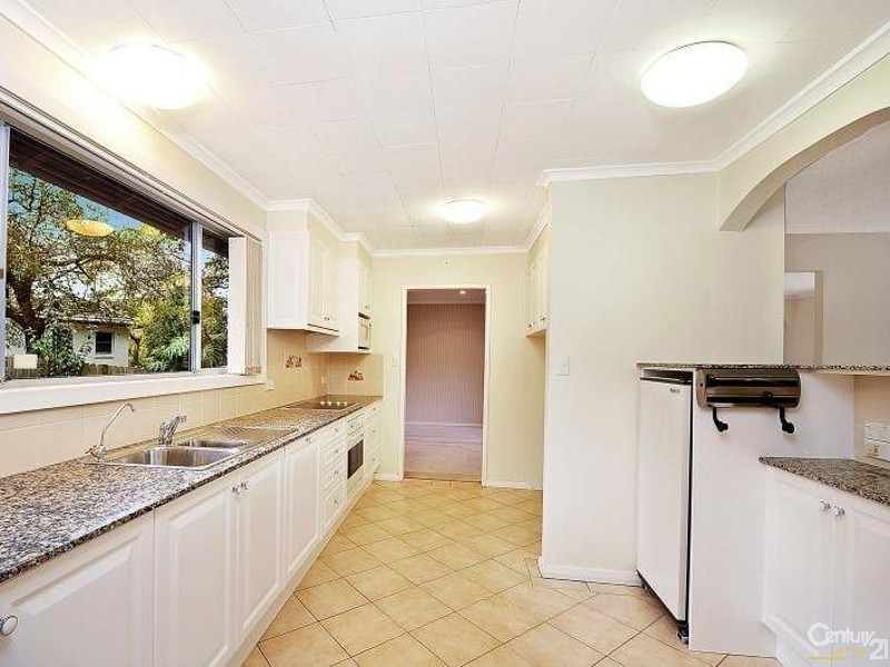 3  Garthowen Crescent, Castle Hill NSW 2154