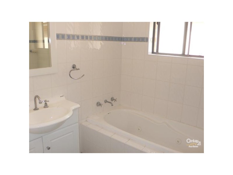 26/12 Conie Ave, Baulkham Hills NSW 2153