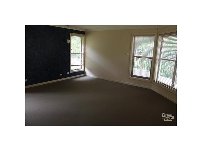 5 Kingussie Ave, Castle Hill NSW 2154