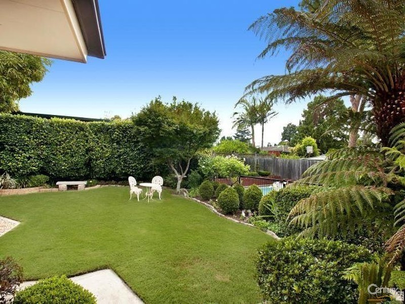 16 Marina Road, Baulkham Hills NSW 2153