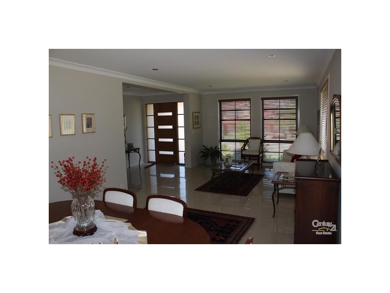 37 Hayes Ave, Kellyville NSW 2155