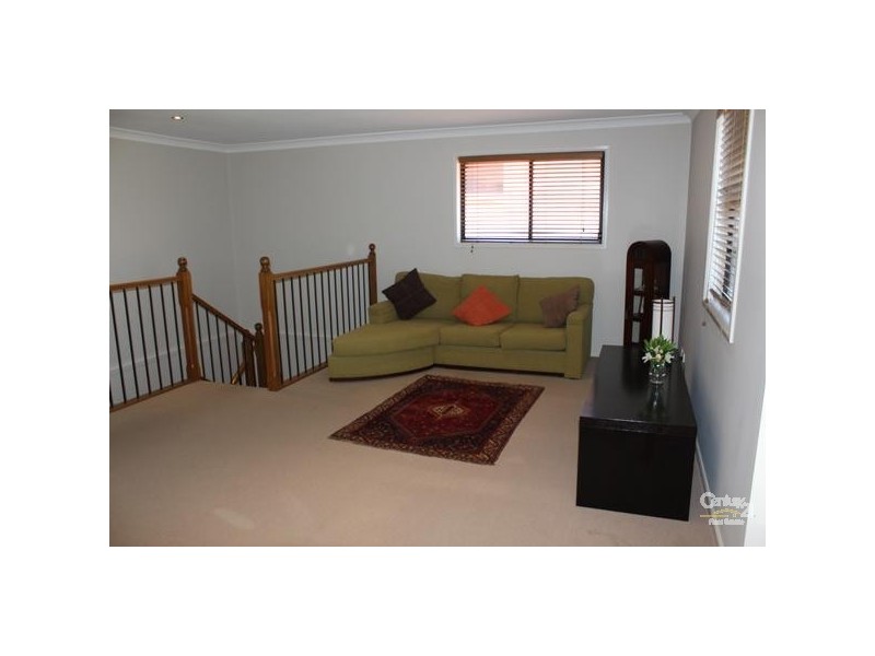 37 Hayes Ave, Kellyville NSW 2155