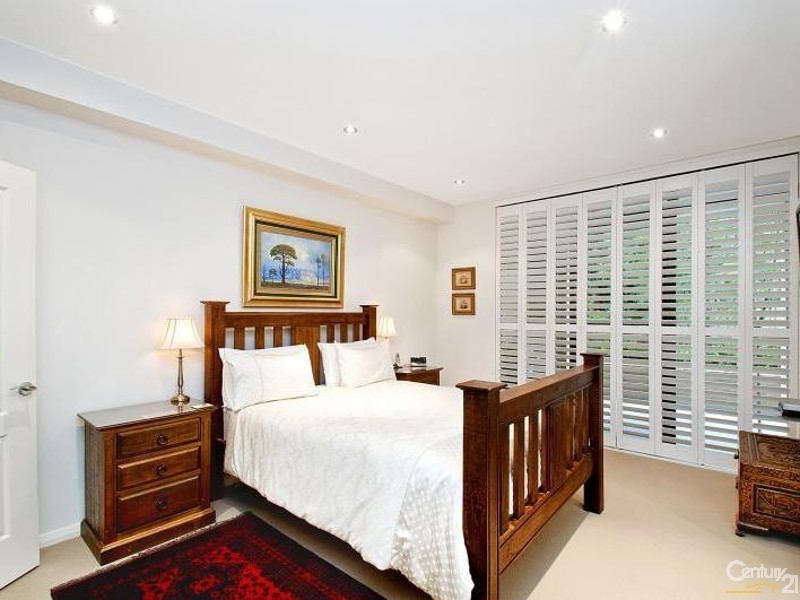 2/2-4  Purser Avenue, Castle Hill NSW 2154