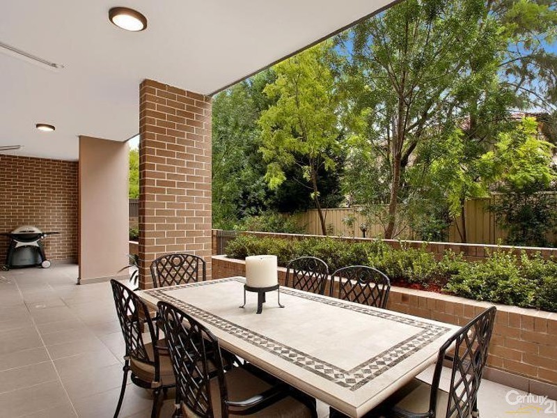 2/2-4  Purser Avenue, Castle Hill NSW 2154