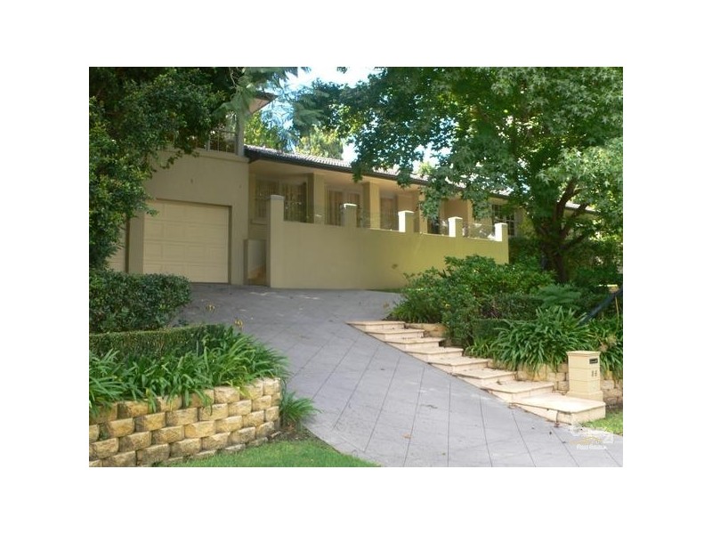 36 Woodhill St, Castle Hill NSW 2154