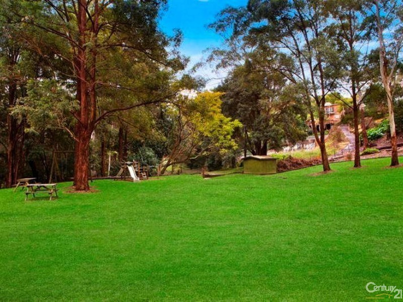 77 Castle Hill Road, West Pennant Hills NSW 2125