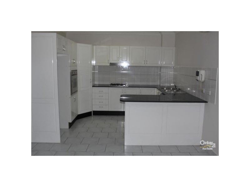 2/48-54 CECIL AVENUE, Castle Hill NSW 2154