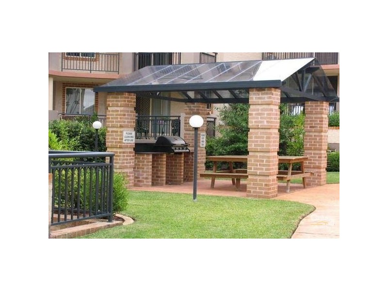 10/240 Old Northern Rd, Castle Hill NSW 2154