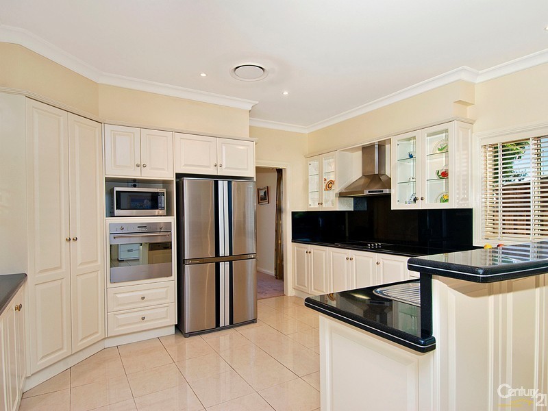 63  Ulundri Drive, Castle Hill NSW 2154