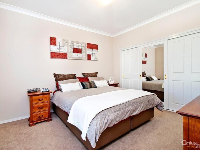 30 Naomi Street North, Baulkham Hills NSW 2153