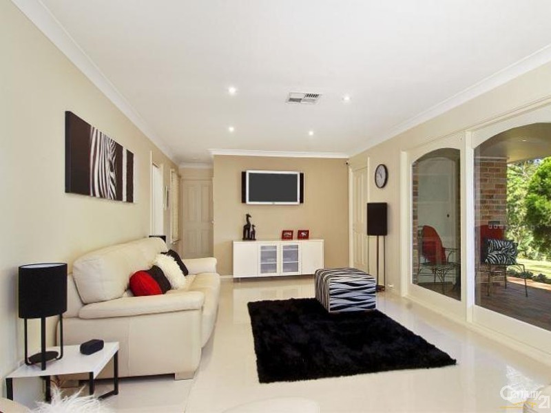 5  Ferncliffe Road, Glenhaven NSW 2156