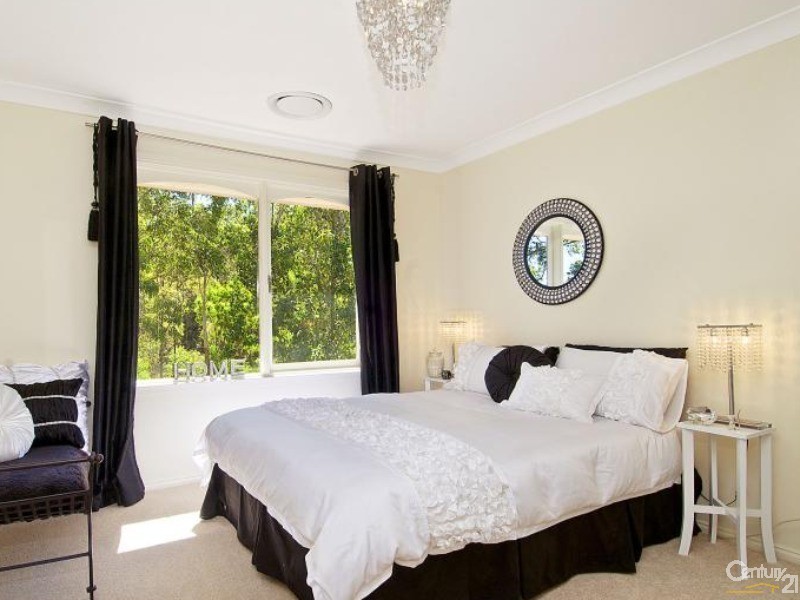 5  Ferncliffe Road, Glenhaven NSW 2156