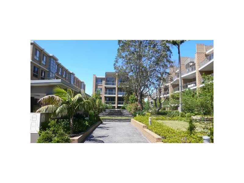 3/33-39 Cecil Ave, Castle Hill NSW 2154