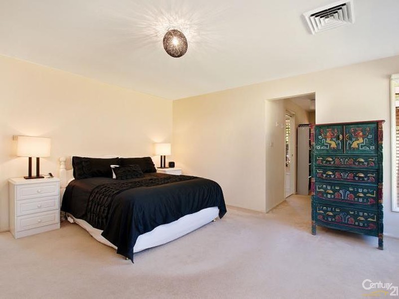 17 Ferncliffe Road, Glenhaven NSW 2156