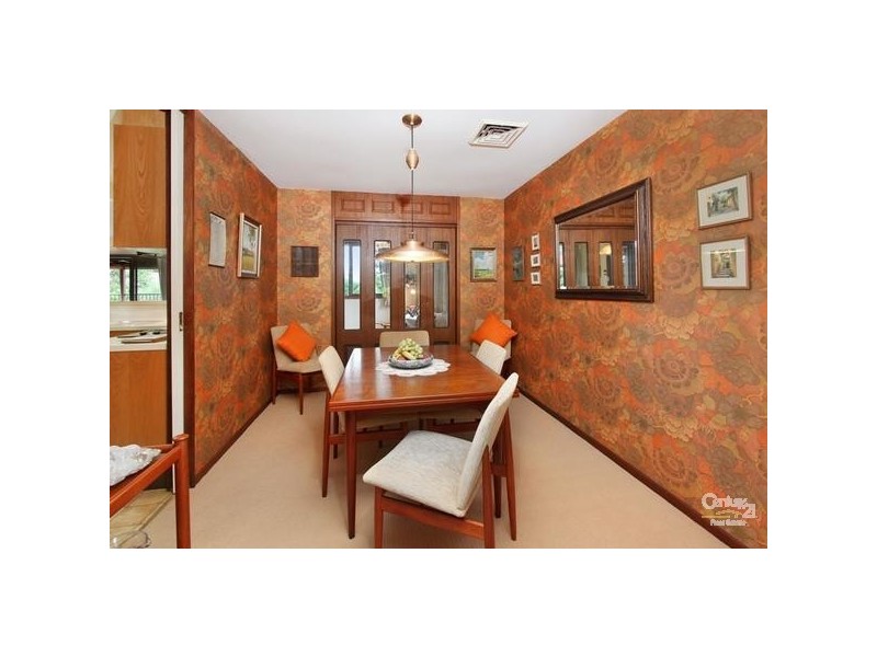 6 Mornington Ave, Castle Hill NSW 2154