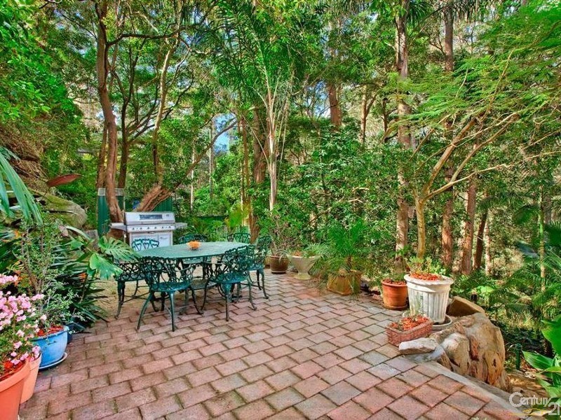 12 Greenvale Place, Castle Hill NSW 2154