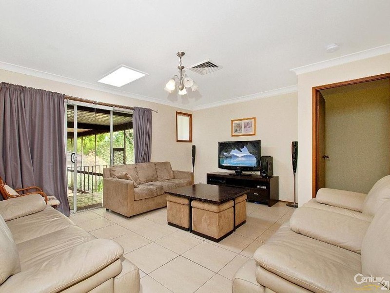 17 Britannia Road, Castle Hill NSW 2154