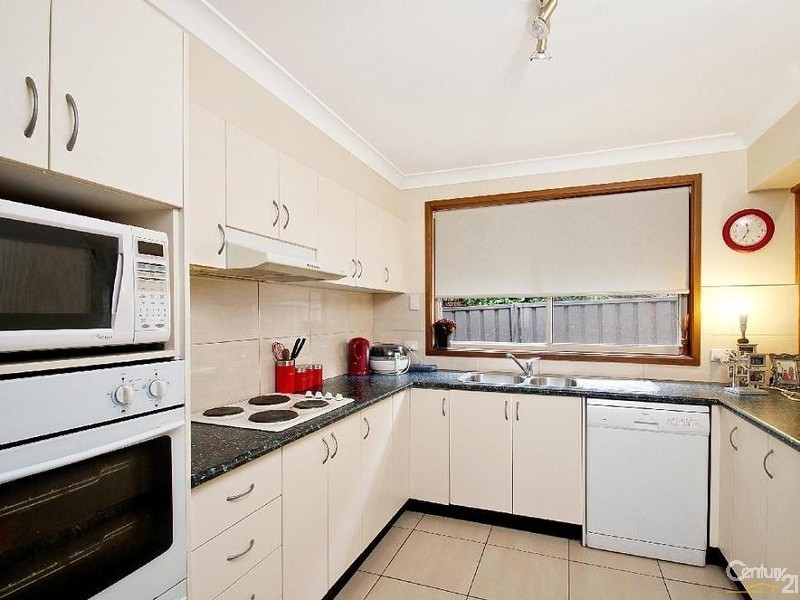 17 Britannia Road, Castle Hill NSW 2154