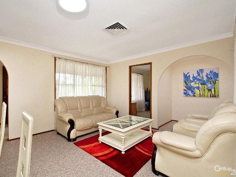 17 Britannia Road, Castle Hill NSW 2154
