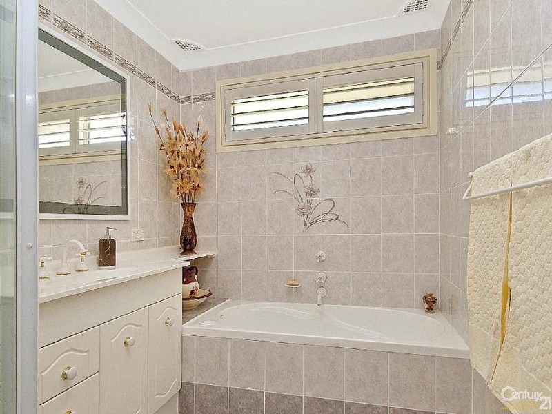 31 Turner Avenue, Baulkham Hills NSW 2153