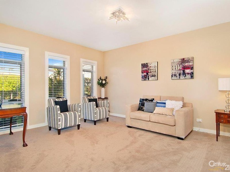 19 Brae Place, Castle Hill NSW 2154