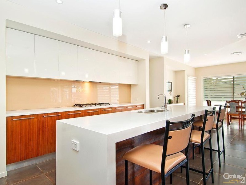 19 Brae Place, Castle Hill NSW 2154