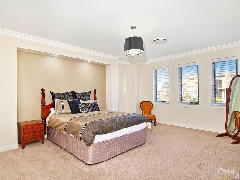 19 Brae Place, Castle Hill NSW 2154