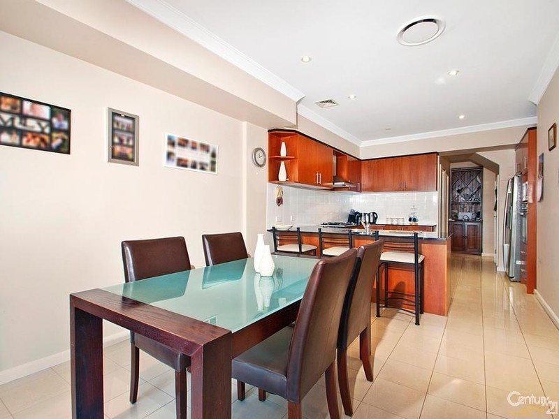 4 Valadon Place, Baulkham Hills NSW 2153