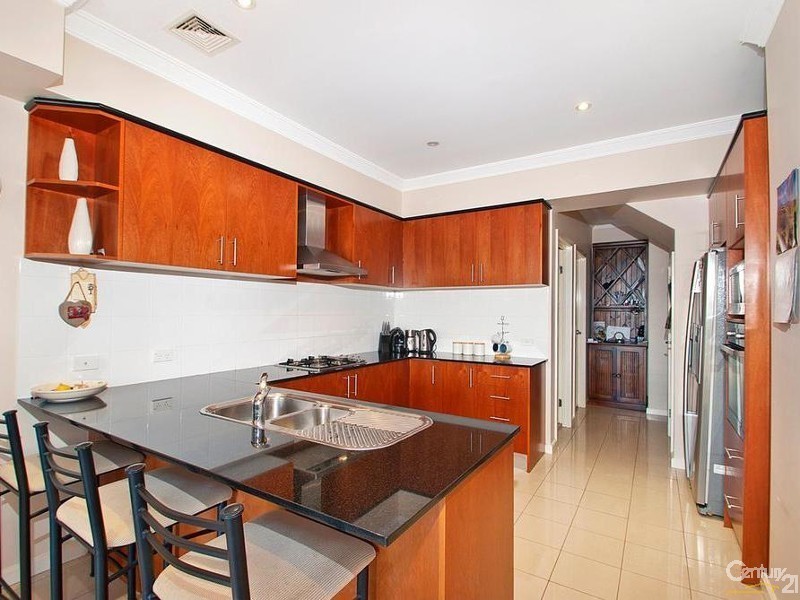 4 Valadon Place, Baulkham Hills NSW 2153