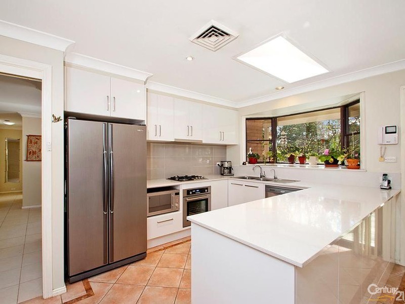 102 Greenbank Drive, Glenhaven NSW 2156