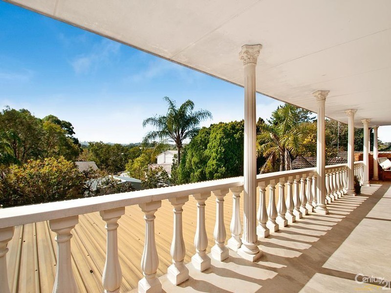 52 Fishburn Crescent, Castle Hill NSW 2154