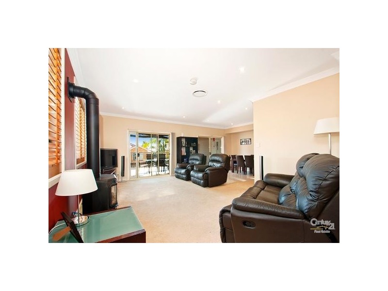 4 Valadon Pl, Baulkham Hills NSW 2153