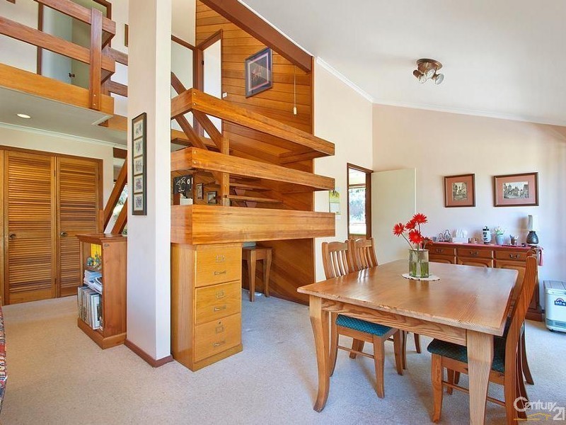 31 Dawes Avenue, Castle Hill NSW 2154