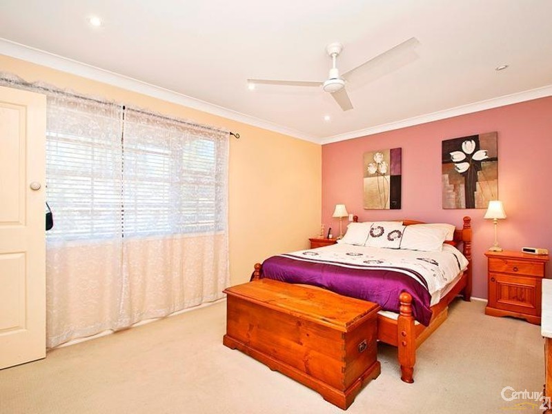 11 Woodhill St, Castle Hill NSW 2154